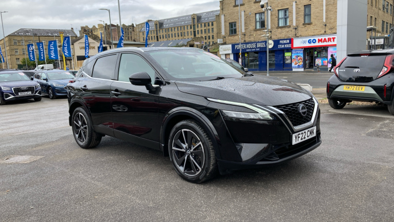 Nissan Qashqai 1.3 DiG-T MH 158 Tekna 5dr Xtronic Petrol Hatchback